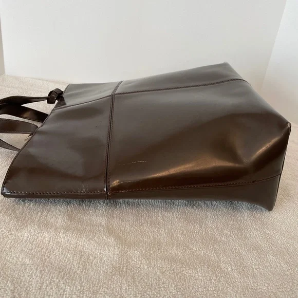 Gucci Brown Vintage Patent Leather Tote Hand Bag - Picture 7 of 16